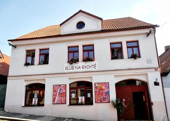 ベッド・アンド・ブレックファスト Rychta Rataje nad Sázavou